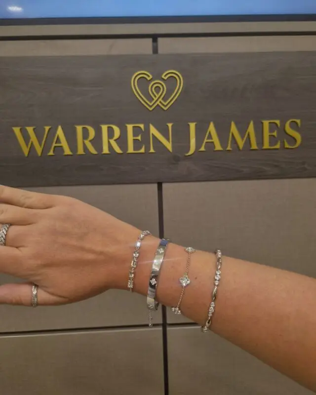New Swarovski collection! 💎

Add a little sparkle to your style with the stunning new Swarovski collection, now available in-store at @warrenjamesjewellers in The Harvey Centre! 

Pop in and discover your next favourite piece.